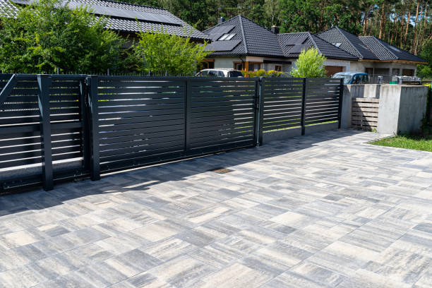 Best Professional Driveway Pavers  in La Riviera, CA